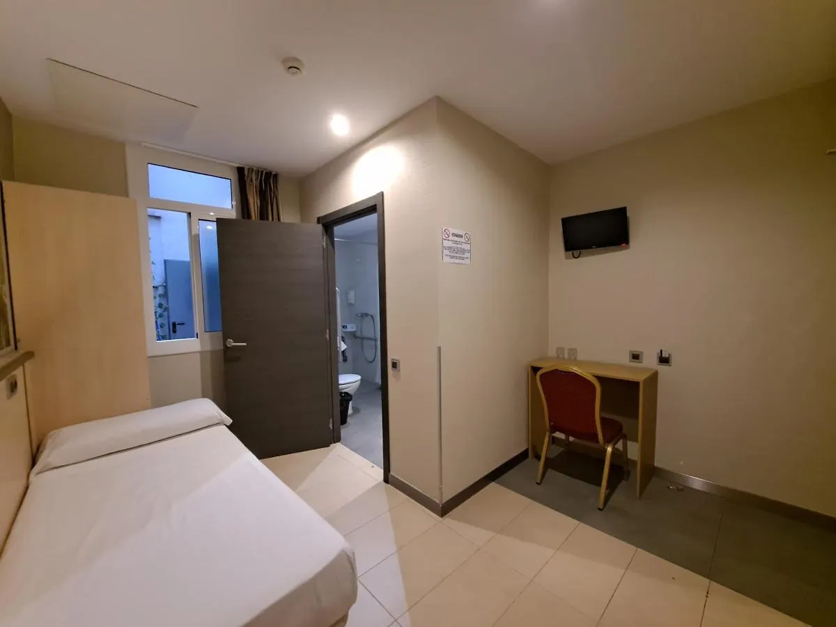 Hostal Las Flores Ramblas Barcelona Pensjonat