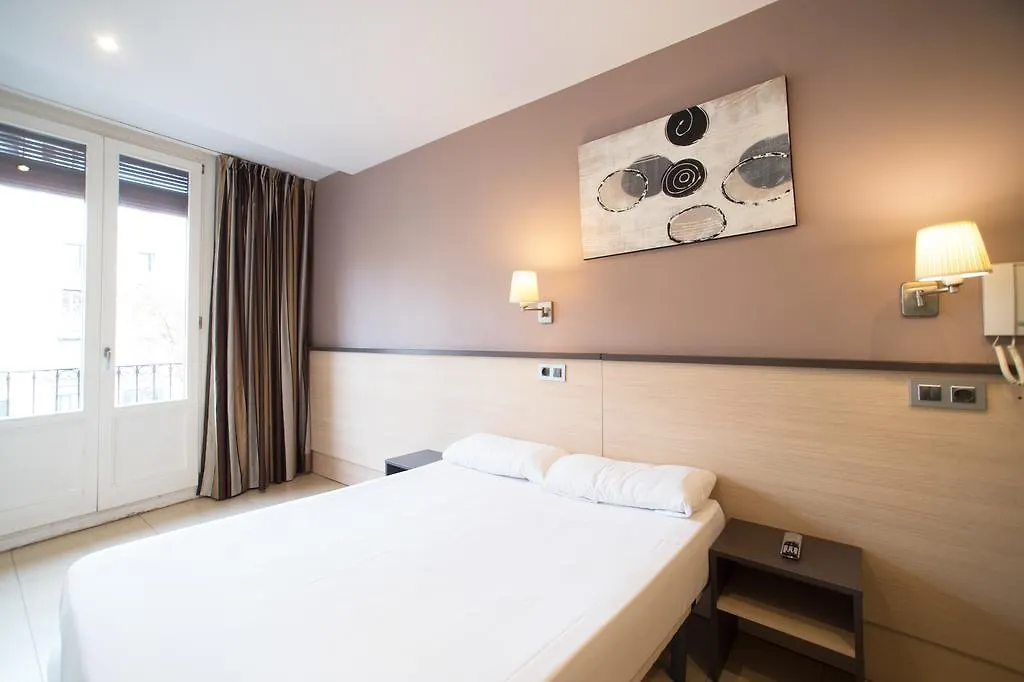 Pensjonat Hostal Las Flores Ramblas Barcelona